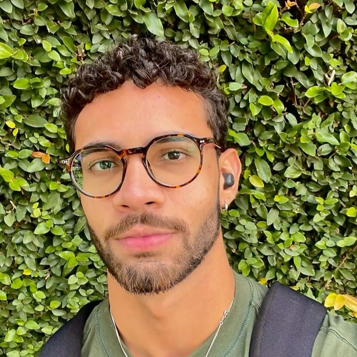 Carlos Ramírez